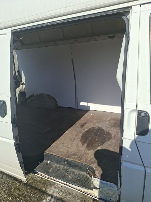 Vând vw t4 , an 2002