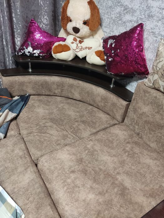 Продам угловой диван