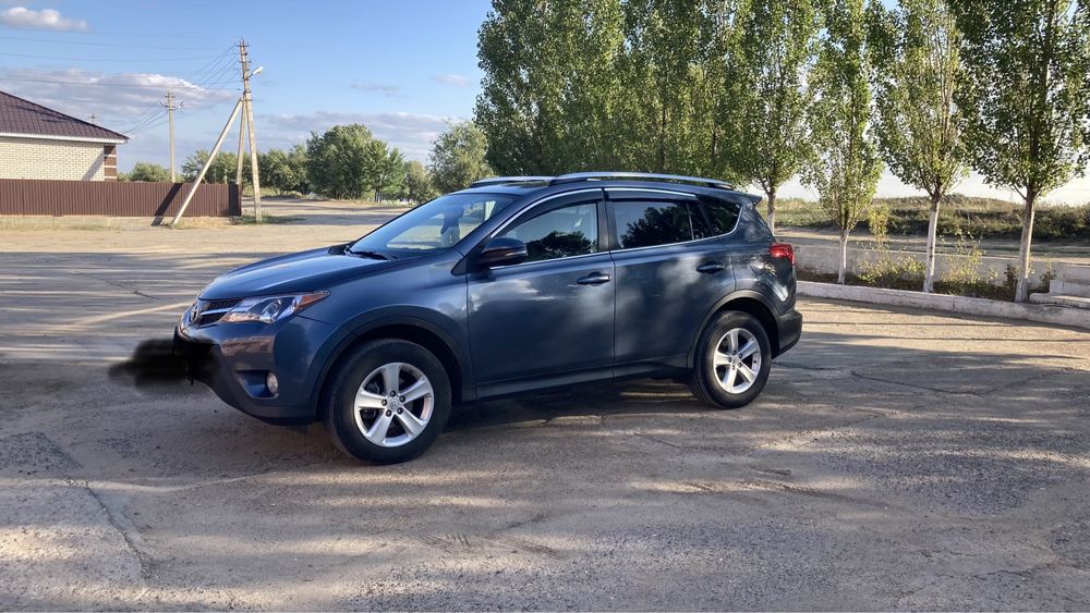 Продам авто Toyota Rav4