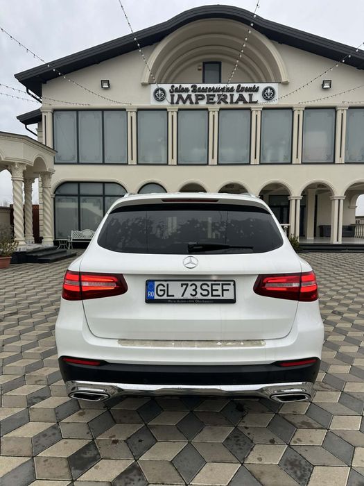 Se vinde mercedes glc 220 4 matic