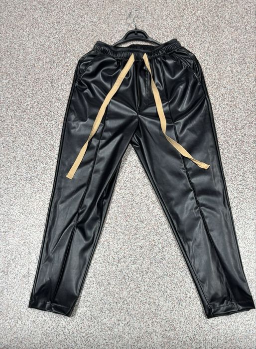 Pantaloni cu Siret lung , calitate TOP , Oversized!