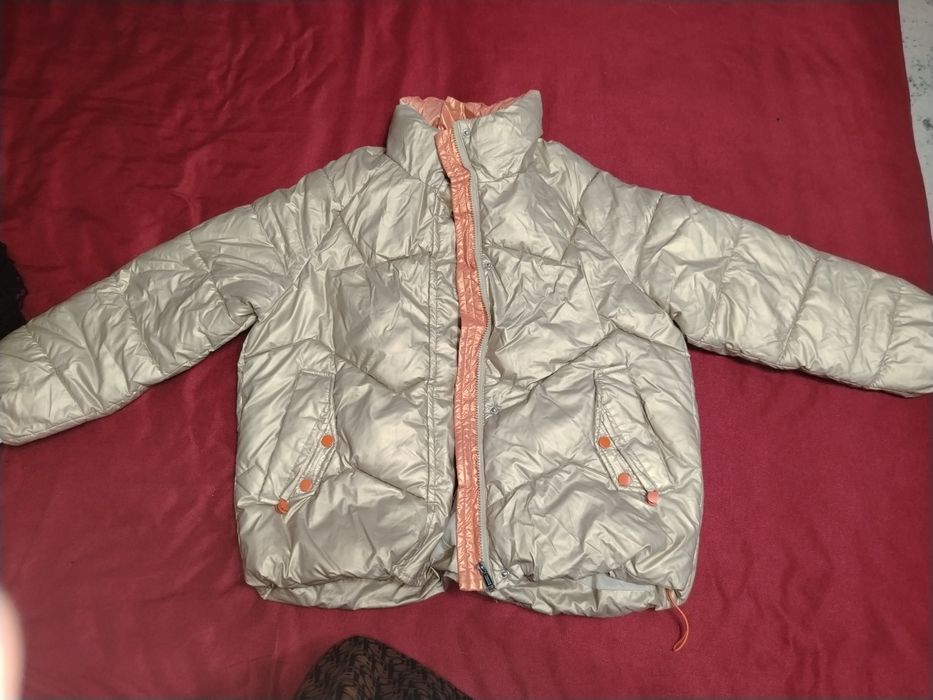 Кишки калта куртка Сотилади