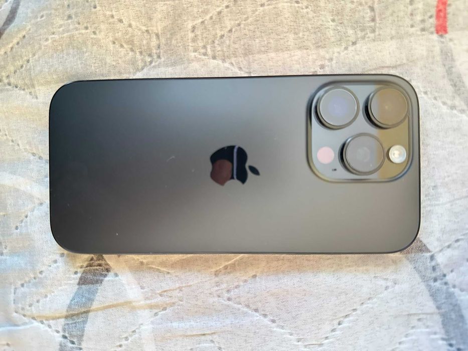 iphone 16 pro 128GB BLACK като НОВ!
