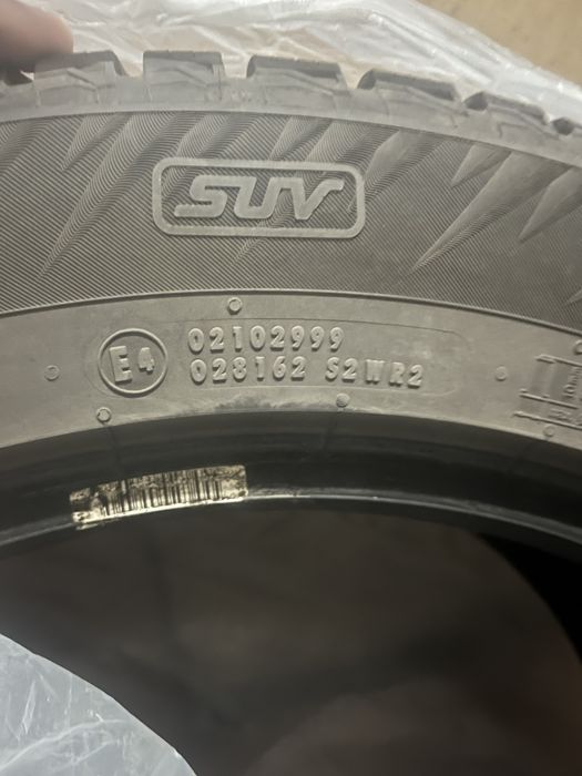 продам шипованую резину