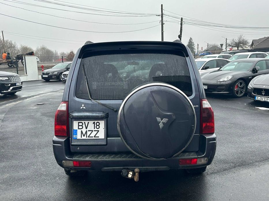 Mitsubishi Pajero 3,2 did 2006 off-road accept variante !