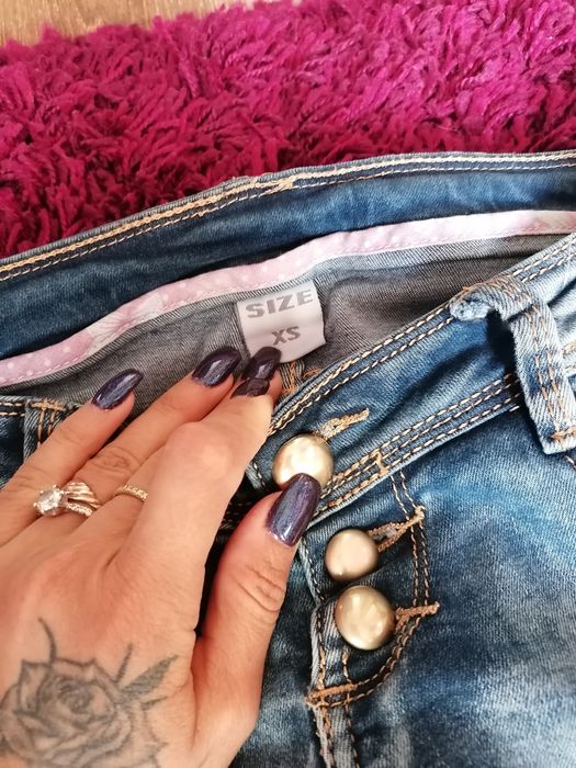 Blugi damă cu talie joasă mărime Xs