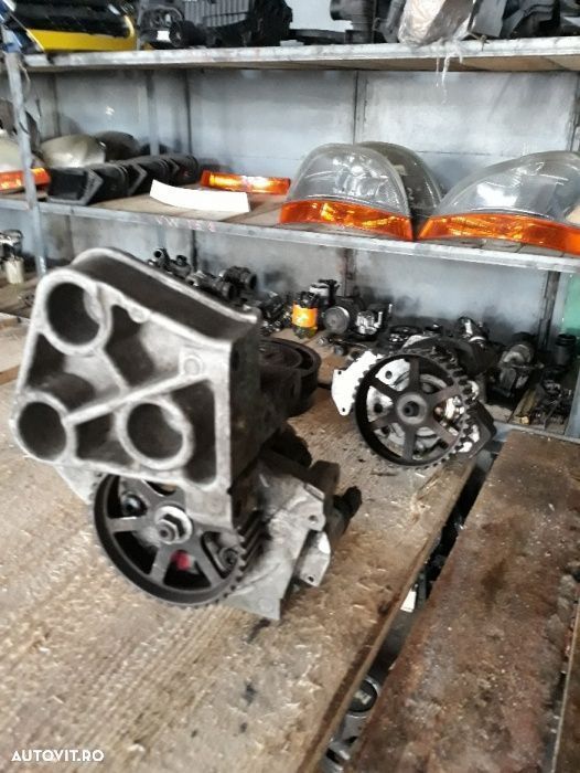 Pompa Inalta Injectie Opel Vivaro 1.9 DCI F9Q