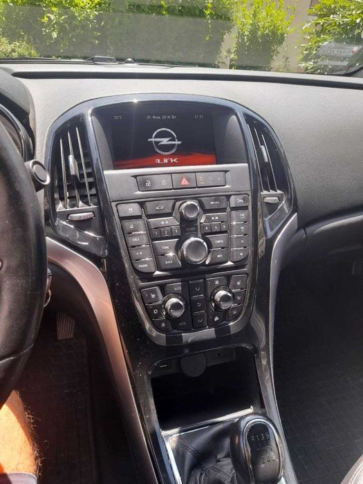 Продавам Opel Astra 2015 | 1.6 CDTI | 6-степенна КП | Пълен фул екстри