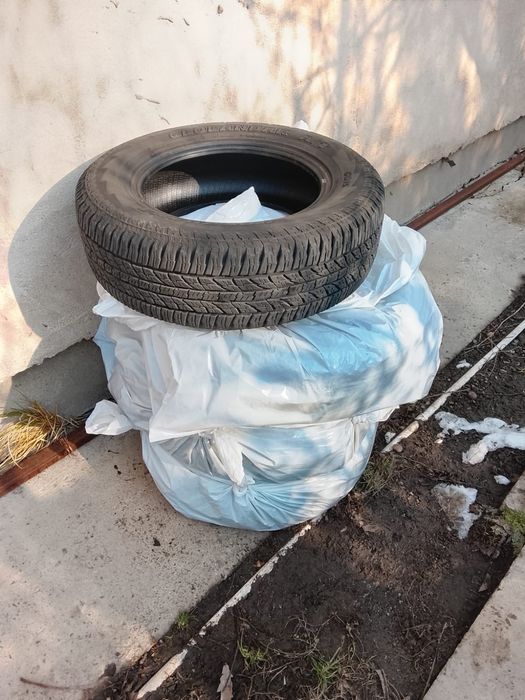 Продам резину yokohama geolanbar