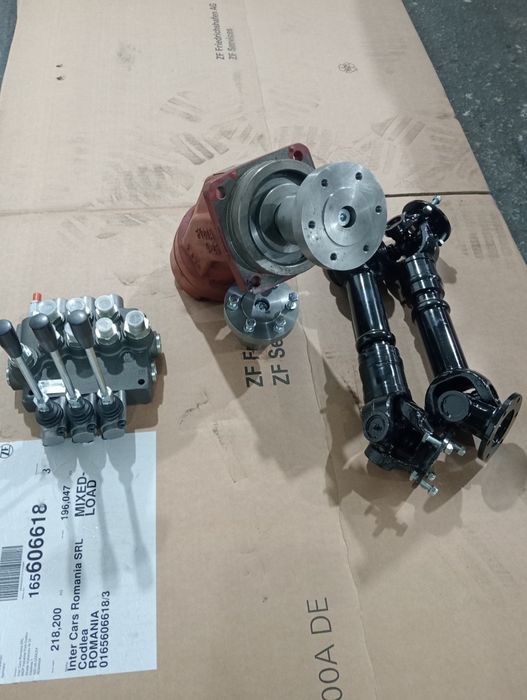 Hidromotor cu cardan instalatie foraj,pompa de apa camion forestier