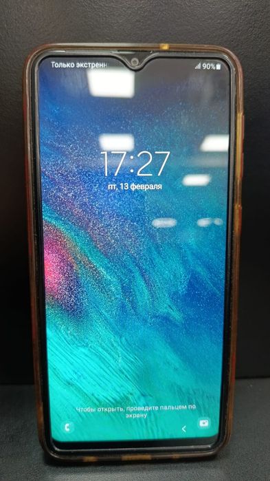 Самсунг А10 в хорошем состоянии