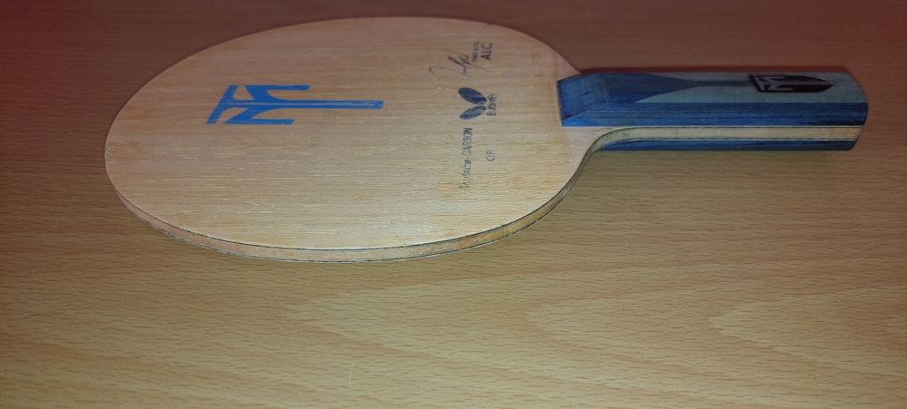 Lemne noi si sh de tenis de masa