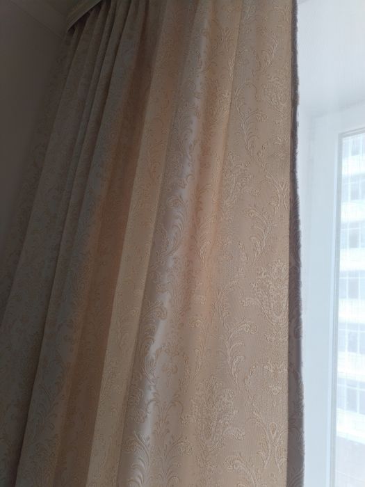 Продаю шторы с тюлью