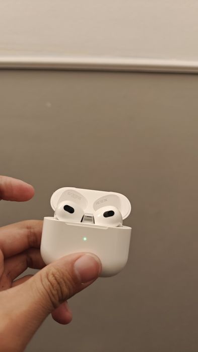 Airpods pro 3 Apple