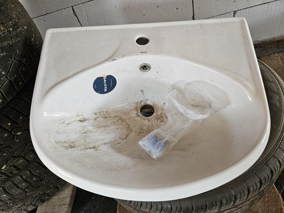 Продам раковину рукомойник