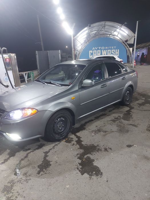 Gentra jentra 2015 srochiniy sotiladi