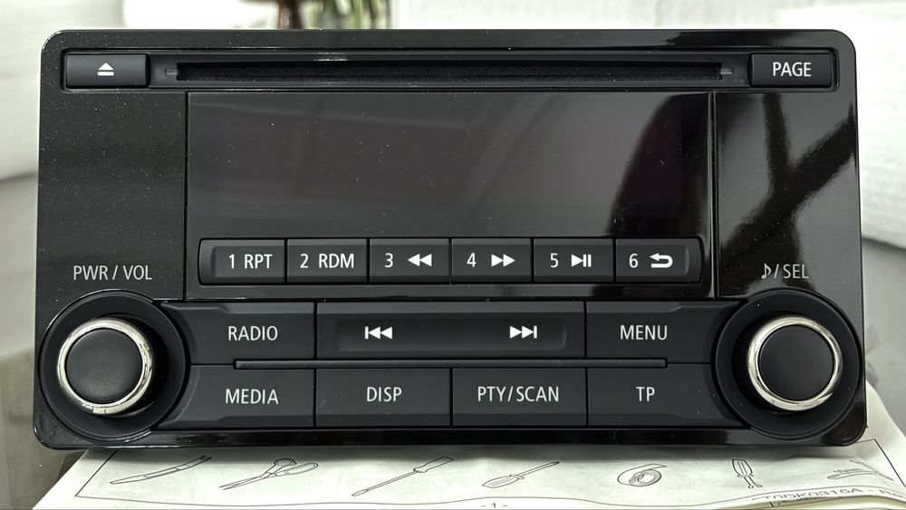 NOU - CD Player + Radio Mitsubishi Lancer