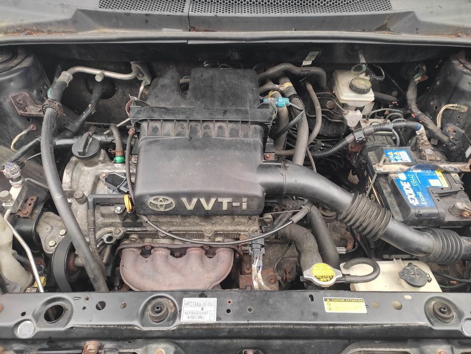 Двигател на части 1 SZ-FE Toyota Yaris 1.0 68 к.с. 2005 г.