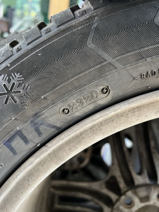 Диски с резиной на субару r 17