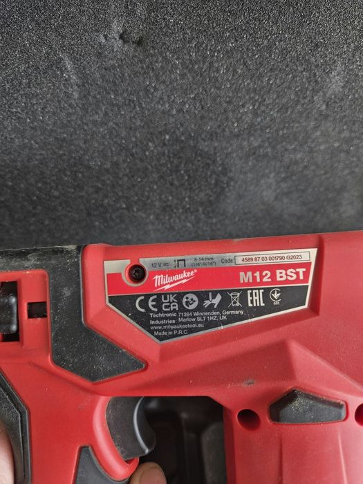 Capsator Milwaukee M12  BST