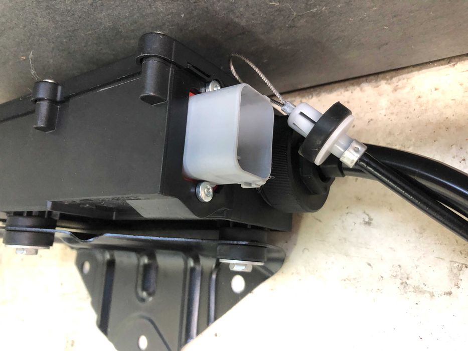Modul frana de mana NOU BMW BMW X5 E70 X6 E71