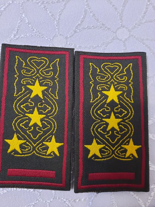 Продаю погоны МЧС РК за 4000