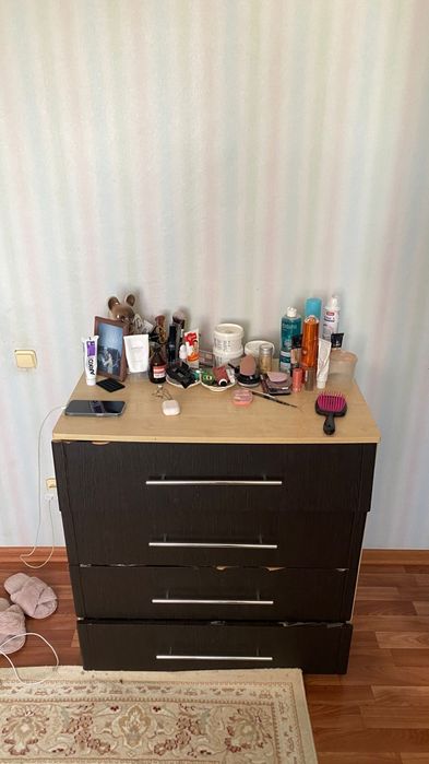 Продается комод для спальни