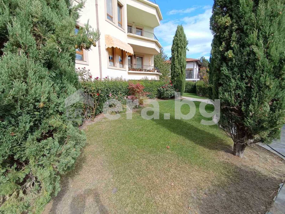 Дава се под наем Тристаен апартамент в Варна, м-т Траката - 100 кв.м за 228000 € - Снимка #14