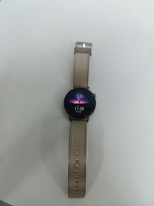 HUAWEI WATCH с гарантией