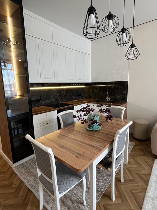 Стол раздвижной  новый