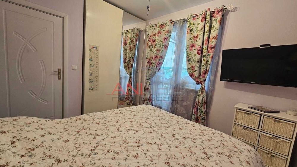 Продава се Тристаен апартамент в Варна, Възраждане 3 - 87 кв.м за 2621 €/кв.м - Снимка #9