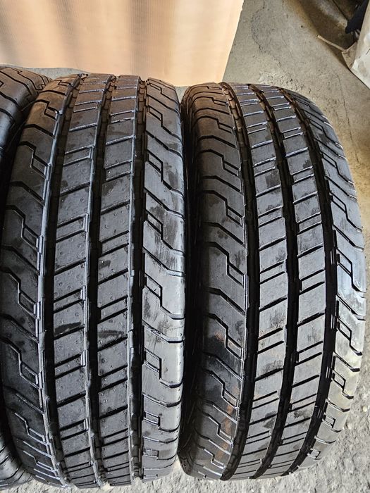 4 anvelope vara noi 195 65 16C Continental