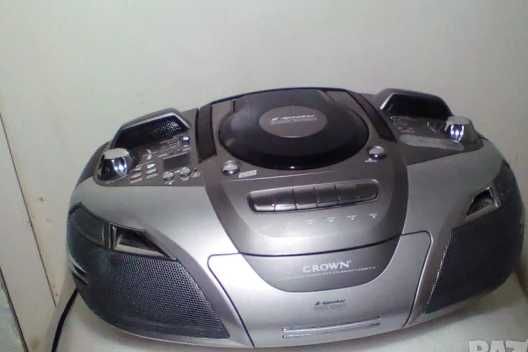 CD-радиокасетофон Crown