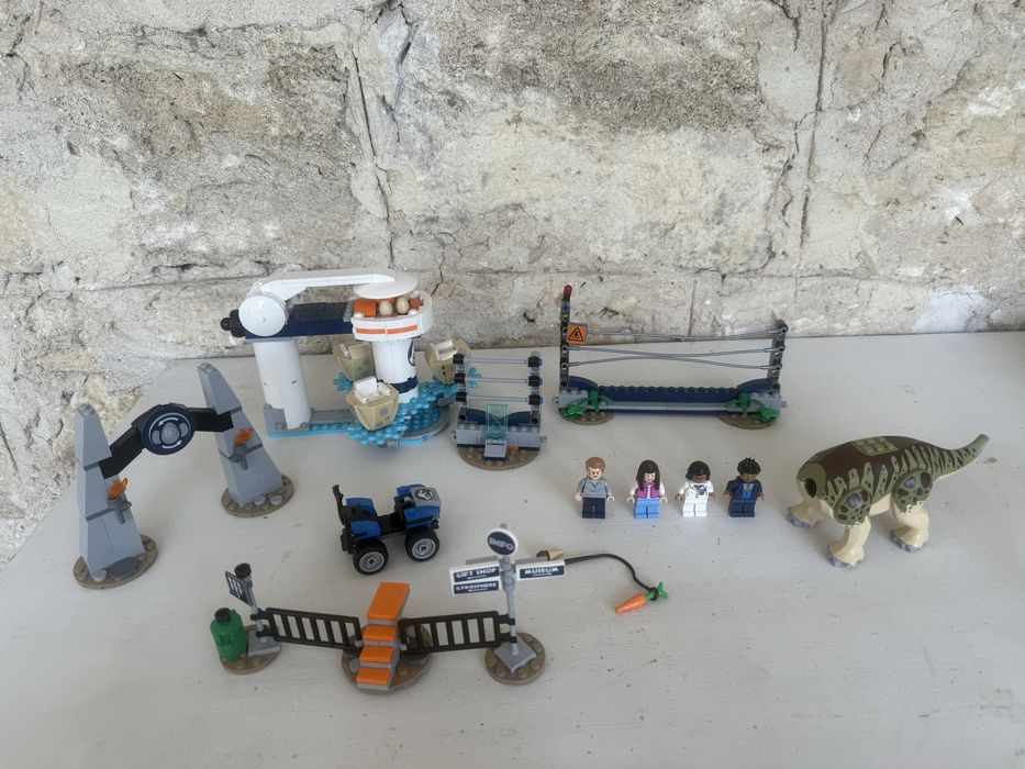 Lego Jurassic World