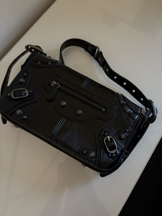 черная сумка balenciaga