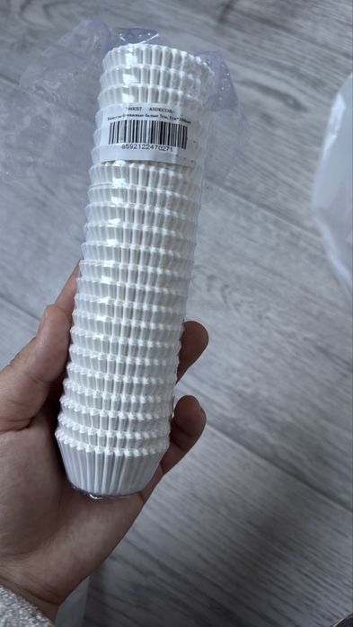 Коробки белые подарочные