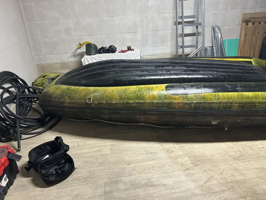 Лодка нд SOLAR350