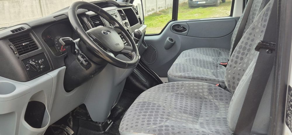 Vând Ford transit 2012 tracțiune fata