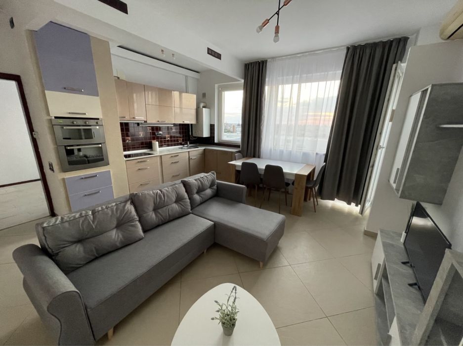 Vand apartament cu 2 camere ared uta
