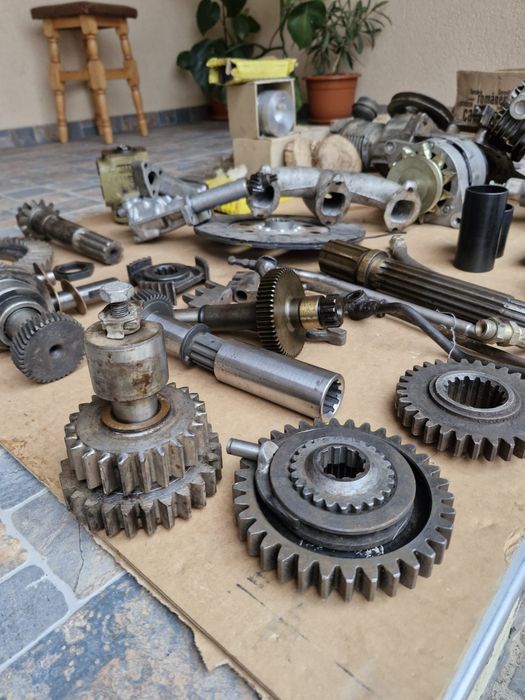 Piese tractor 445,453,550,640