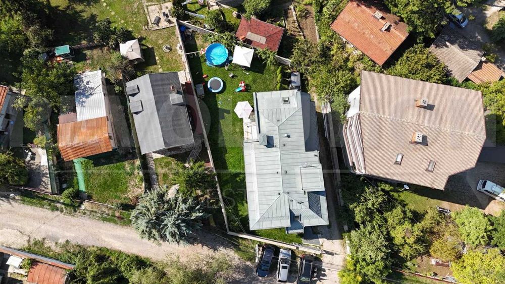 Продава се Къща в София, в.з. Малинова долина - 537 кв.м за 2100 €/кв.м - Снимка #1