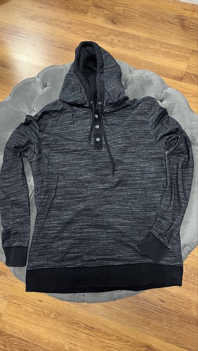 Суитчъри (худи) и пуловери