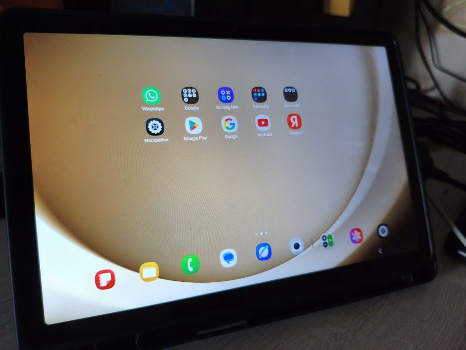 Продам планшет SAMSUNG TAB 9+