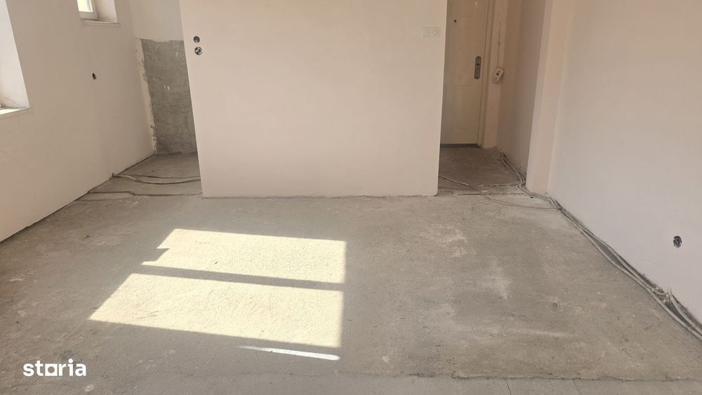 Vand apartament cu 2 camere in Deva, zona Dacia,