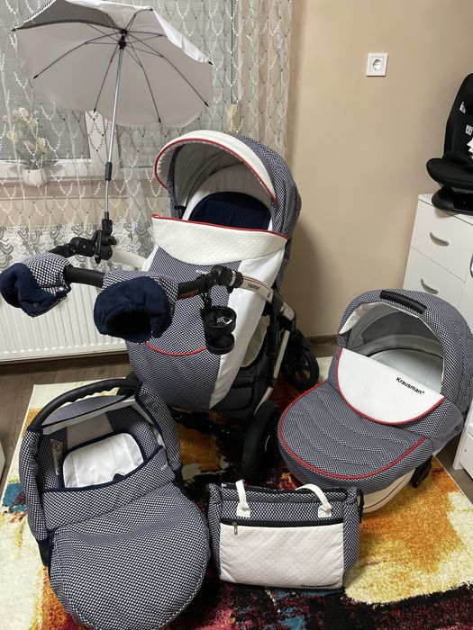 De vanzare carucior 3 in 1