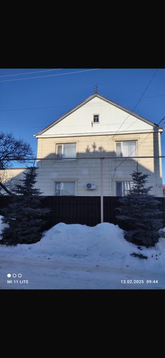 Продам двухуровневый дом район КСК