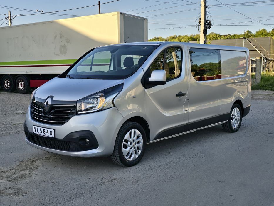 Renault trafic/ Opel Vivaro  dublu-cabina    Extralung