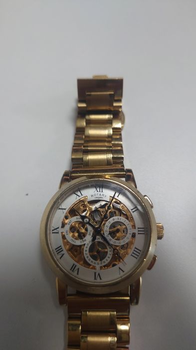 Продам часы Rotary