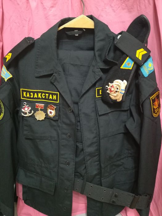 Продам форму чёрного цвета