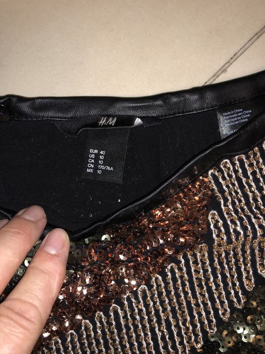 Set fuste H&M, noi fara eticheta, marimea 40